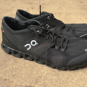 ON Swiss Cloud X Running Shoes - Women's Size 10